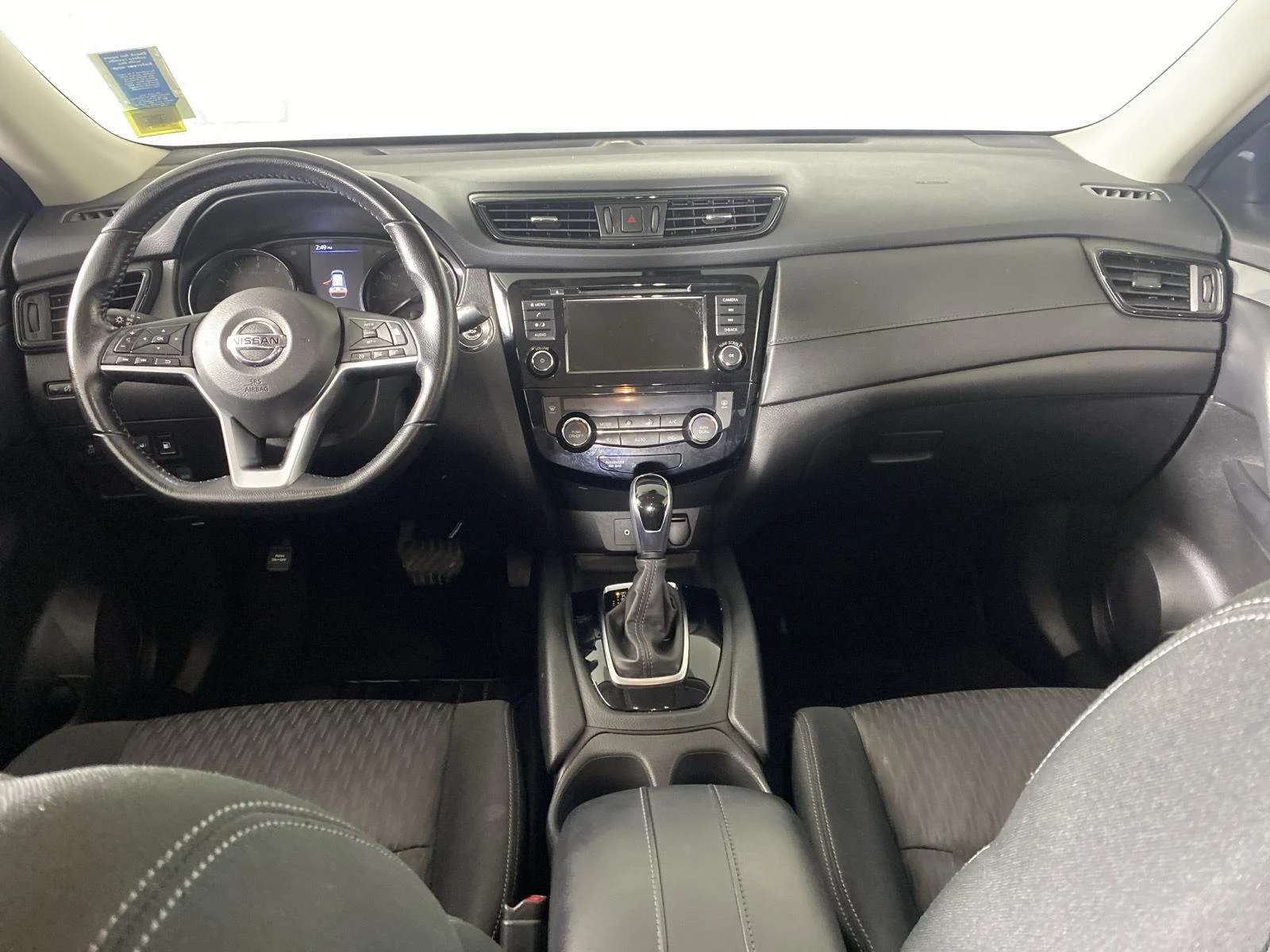 Used 2020 White Nissan SV image 24