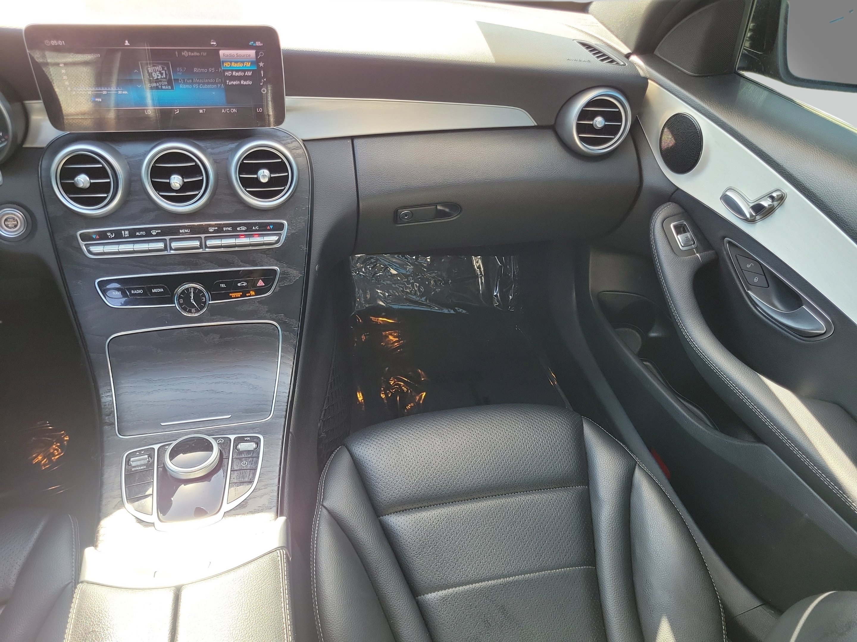 Used 2019 Brilliant Blue Mercedes-Benz C 300 image 13