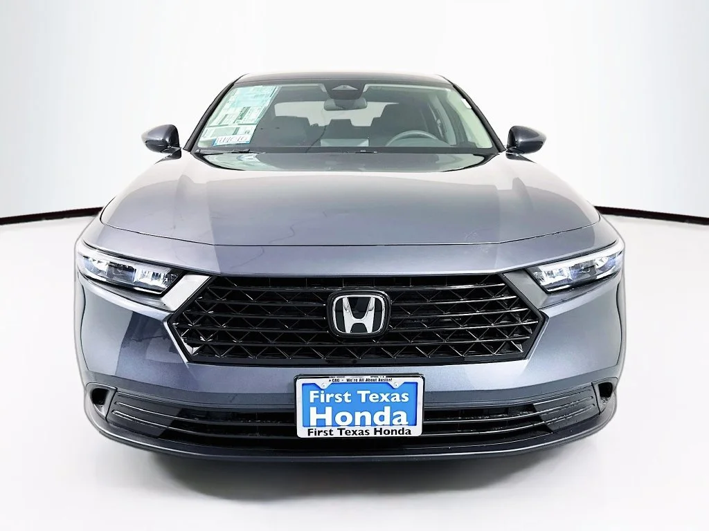 New 2026 Meteorite Gray Metallic Honda LX image 2