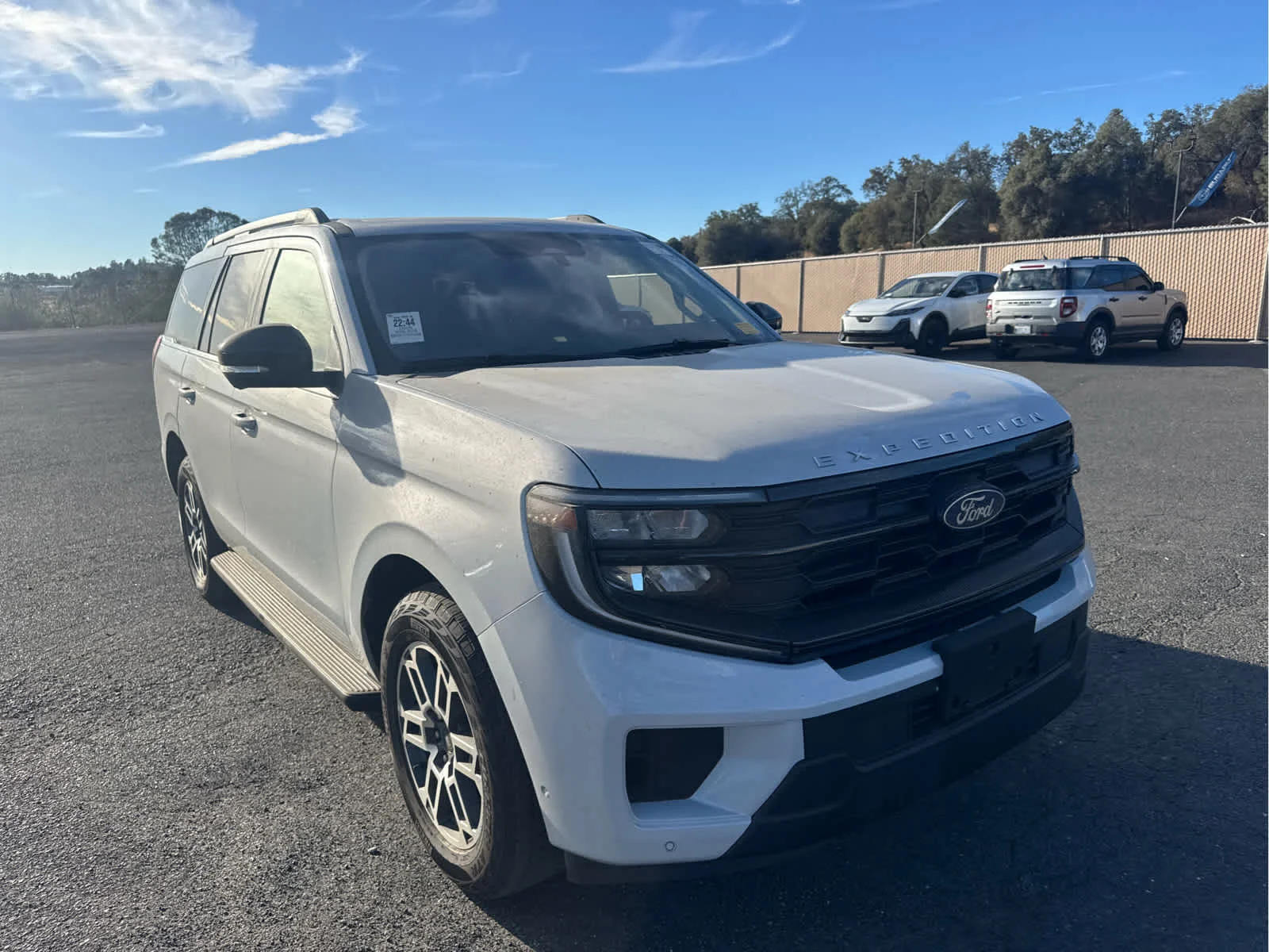 Used 2025 Space Silver Metallic Ford Active image 3