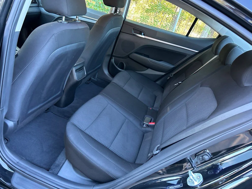 Used 2019 Black Hyundai Value Edition image 27
