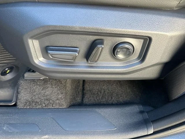 2026 Toyota Tundra Limited - Photo 16