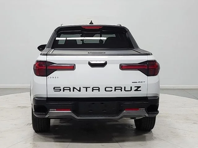 Used 2023 White Hyundai Limited image 6