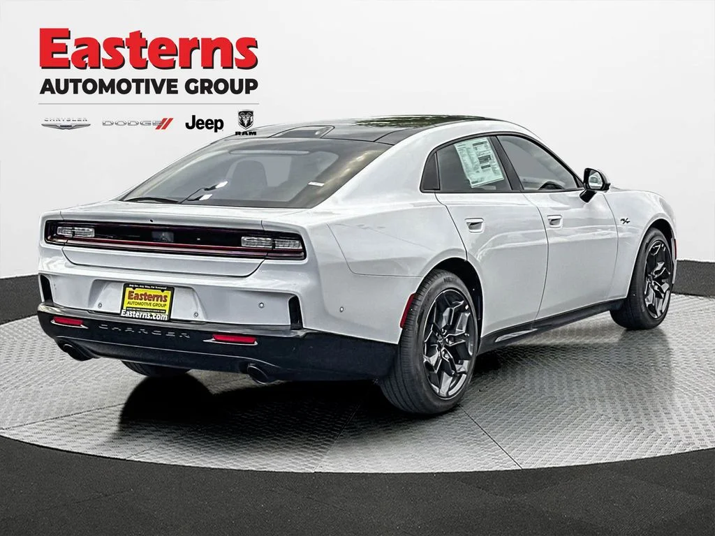 New 2027 White Knuckle Exterior Paint Dodge R/T Plus image 5