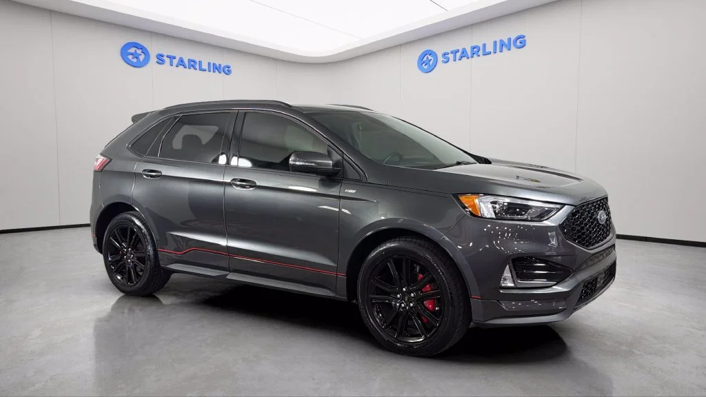 Used 2020 Gray Ford ST Line image 13