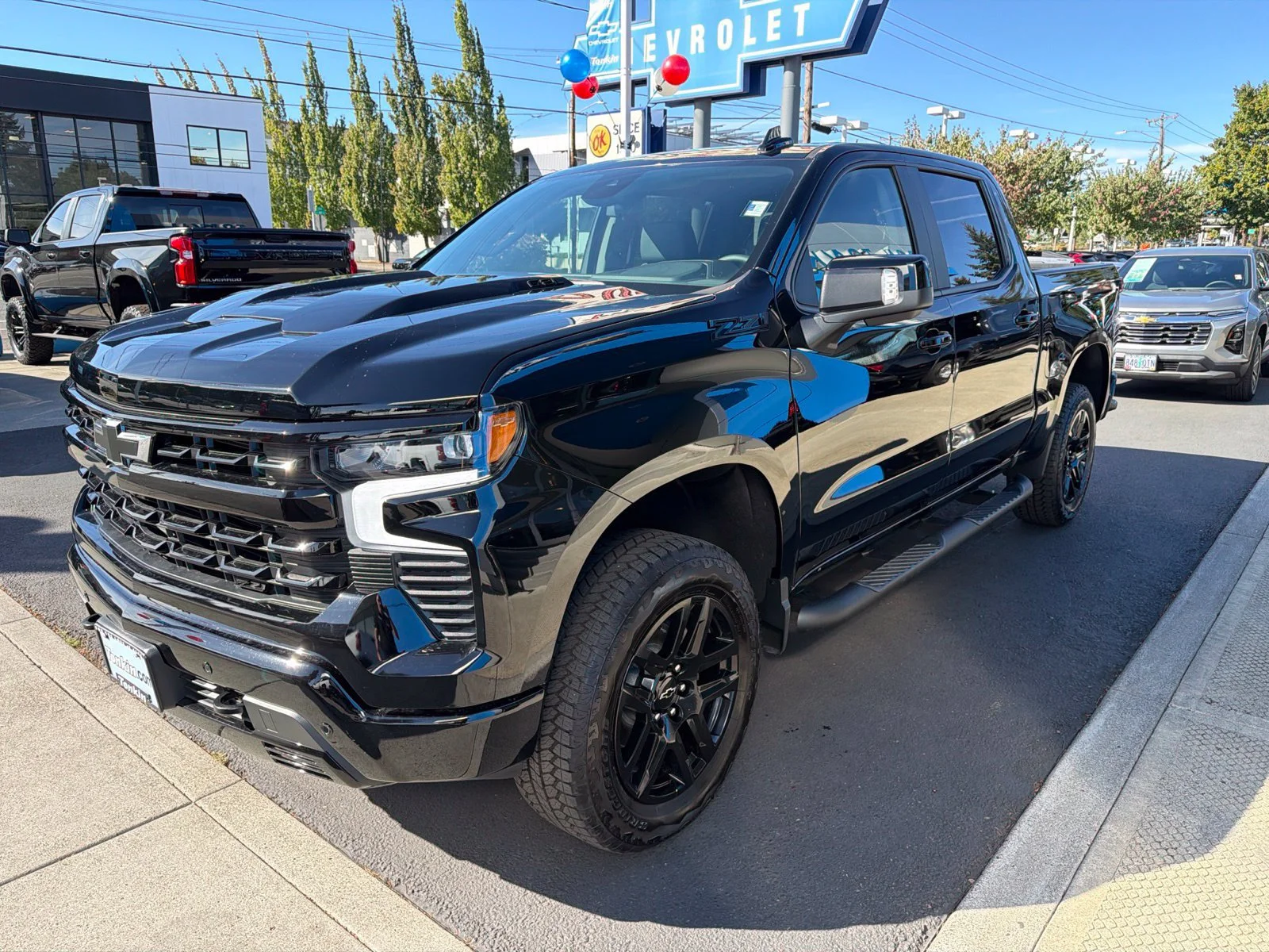 2026 Chevrolet Silverado 1500 LT Trail Boss - Photo 2