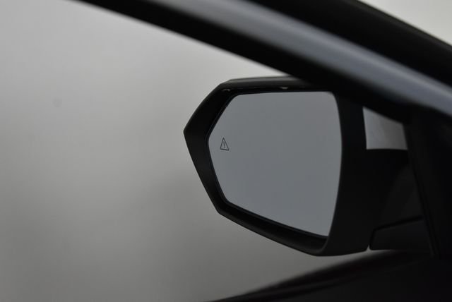 2025 Hyundai Elantra Limited - Photo 27