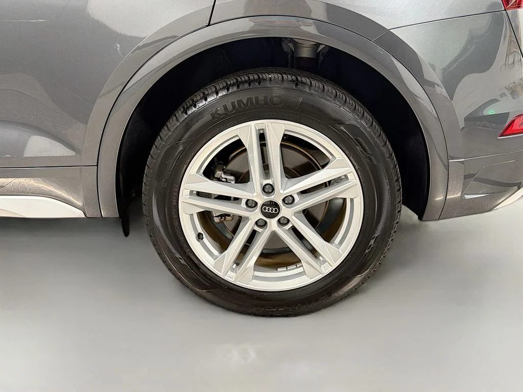 Used 2025 Gray Audi 55 Premium Plus image 34