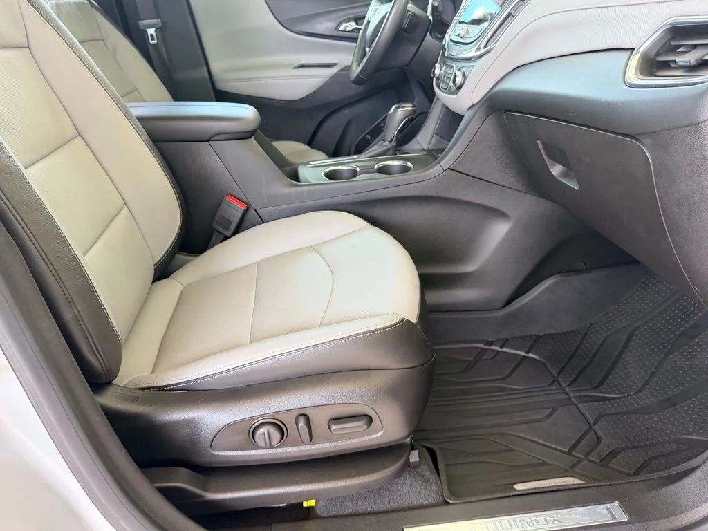 Used 2019 Silver Chevrolet Premier image 40
