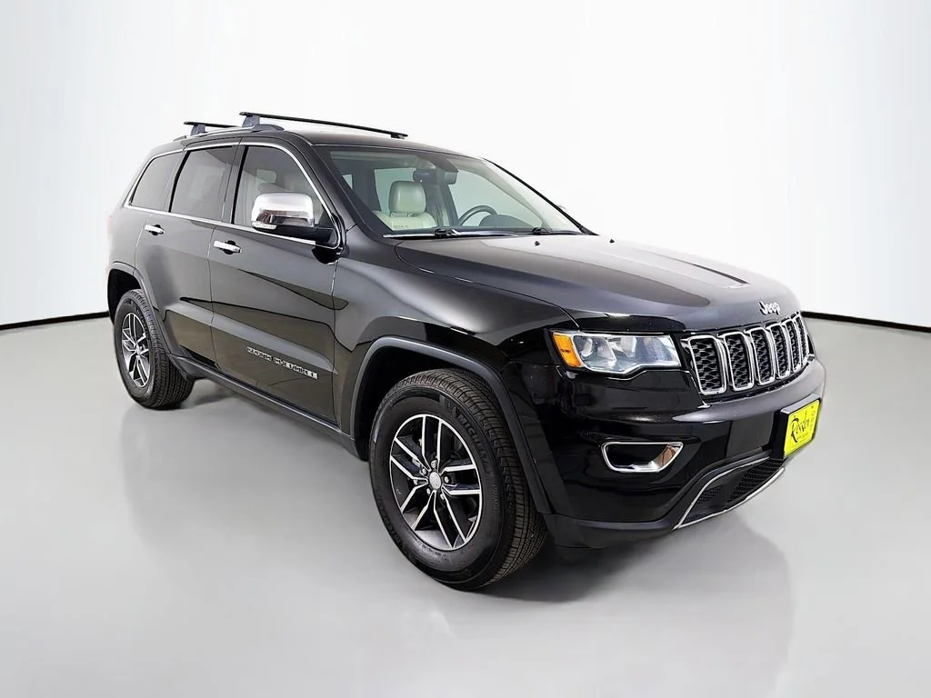 Used 2017 Black Jeep Limited image 4