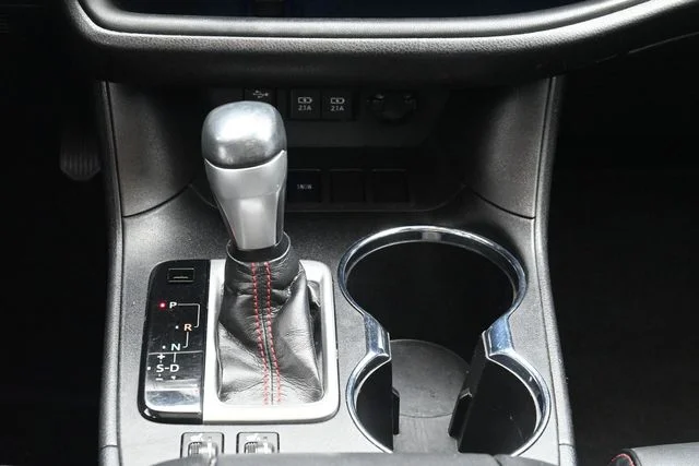 Used 2019 Midnight Black Metallic Toyota SE image 25