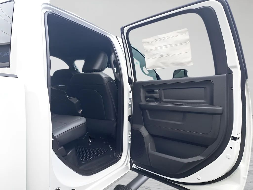 New 2026 Bright White Clear-Coat Exterior Paint RAM Tradesman image 13