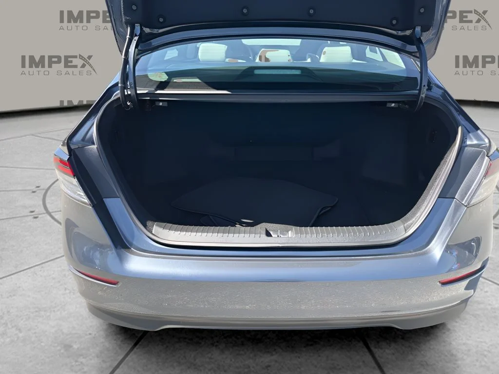 Used 2024 Gray Honda EX image 28