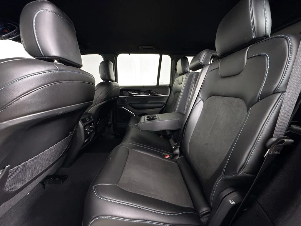 Used 2023 White Jeep Trailhawk 4xe image 23