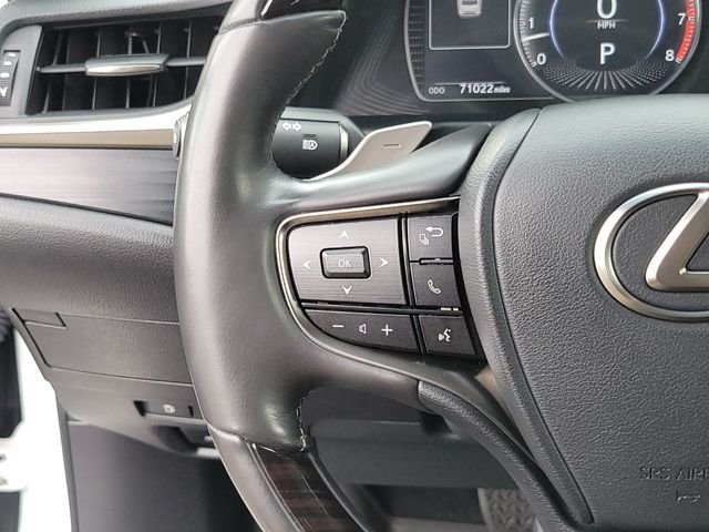 Used 2021 White Lexus 350 image 36