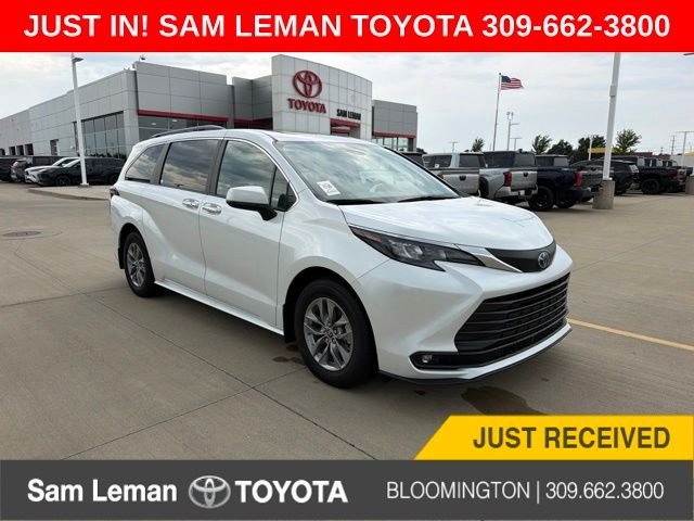 Used 2025 Beige Toyota XLE image 1