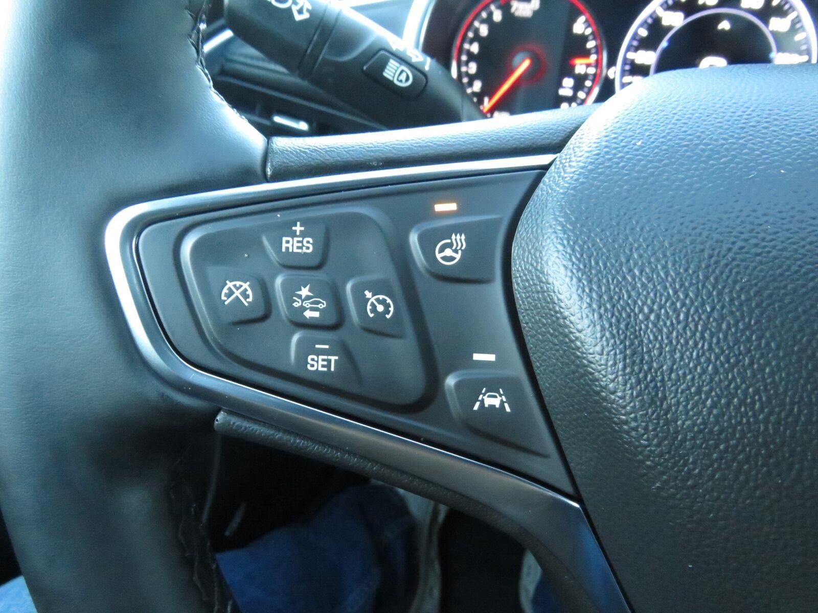 Used 2025 Mosaic Black Metallic Chevrolet LT image 32