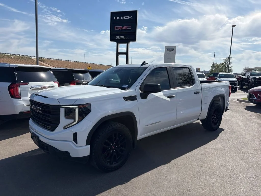 2024 GMC Sierra 4WD Crew Cab Short Box Pro's photo