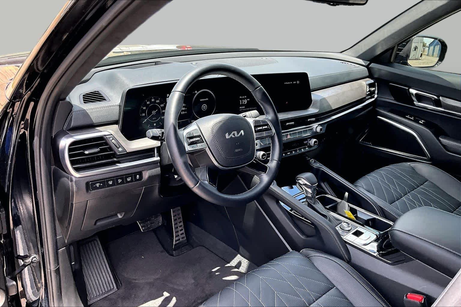 Certified Used 2024 Ebony Black Kia SX Prestige X-Line image 18