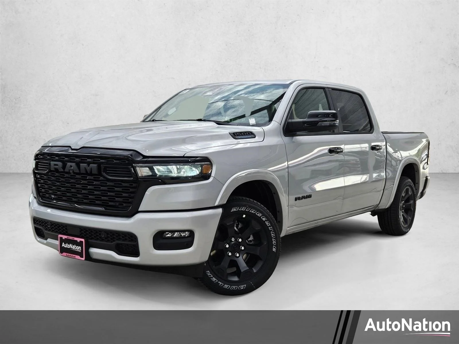 New 2026 Silver Zynith Exterior Paint RAM Lone Star image 1