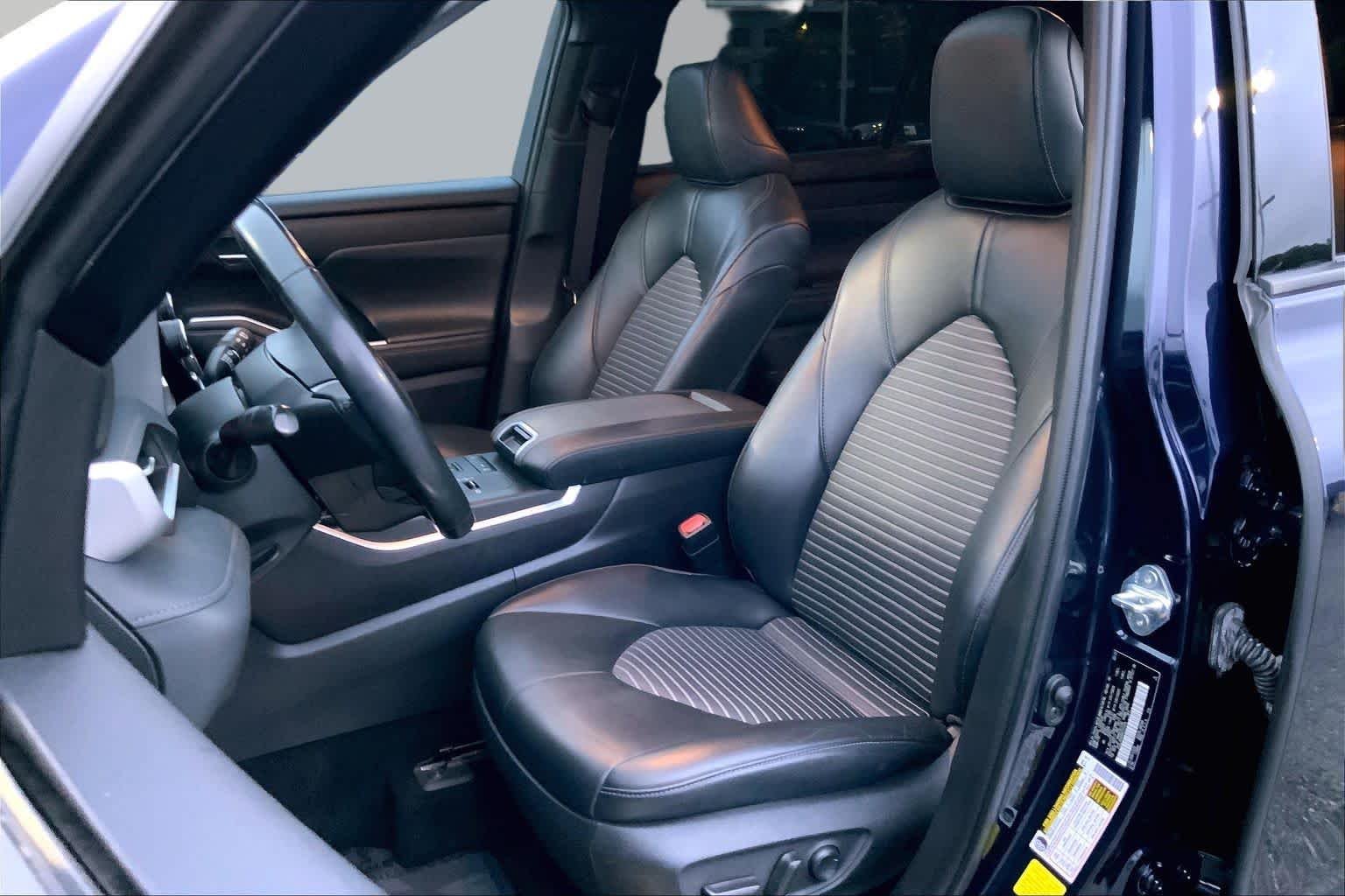 Used 2022 Blueprint Toyota XSE image 14