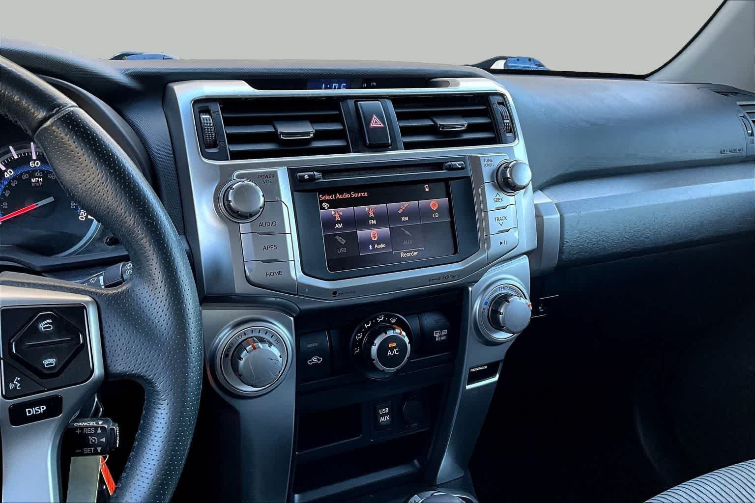 2016 Toyota 4Runner SR5 - Photo 7