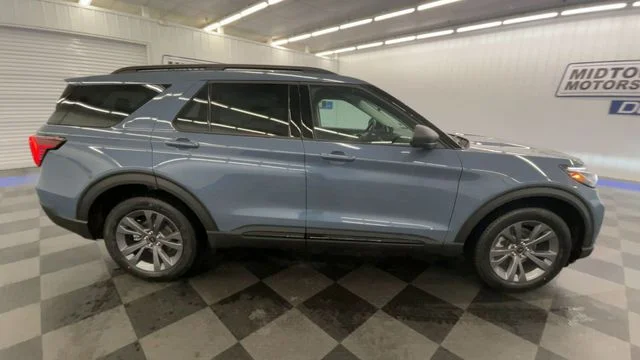 New 2026 Vapor Blue Metallic Ford Active image 9