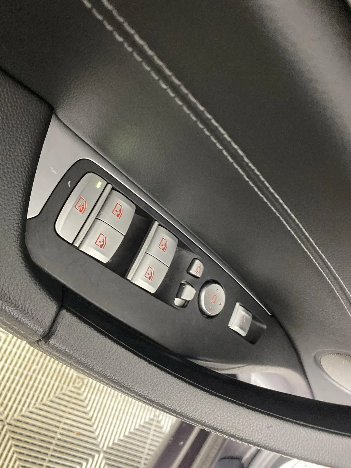 Used 2020 Dark Graphite Metallic BMW M40i image 19