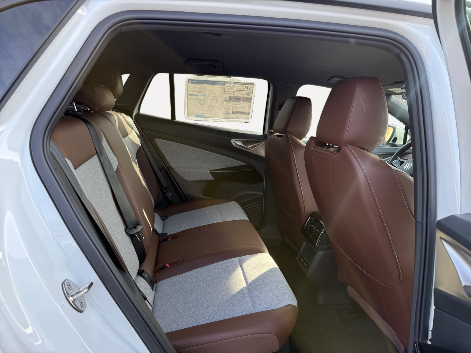 New 2026 Opal White Pearl Volkswagen Pro image 18