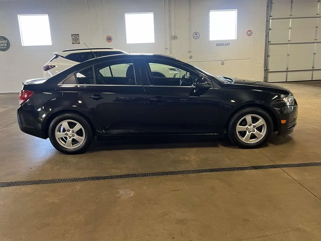 Used 2014 BLACK GRANITE METALLIC Chevrolet 1LT image 5