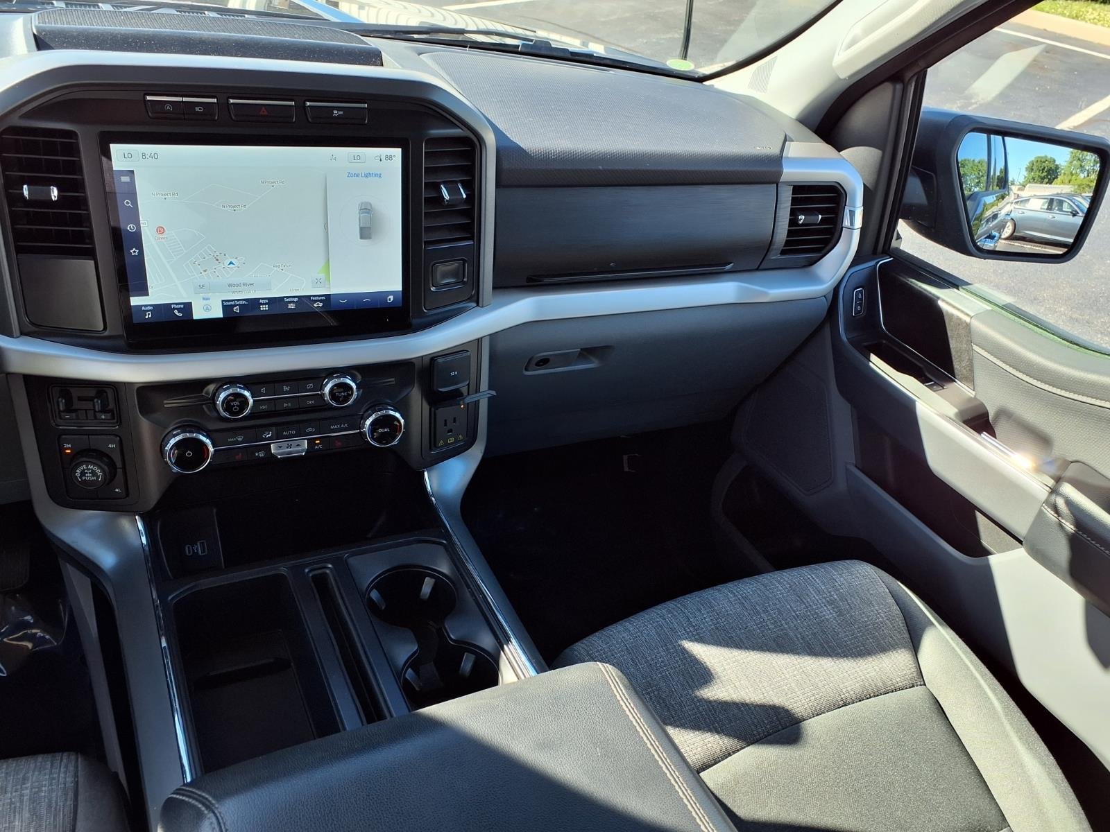 Used 2022 Blue Ford XLT image 3