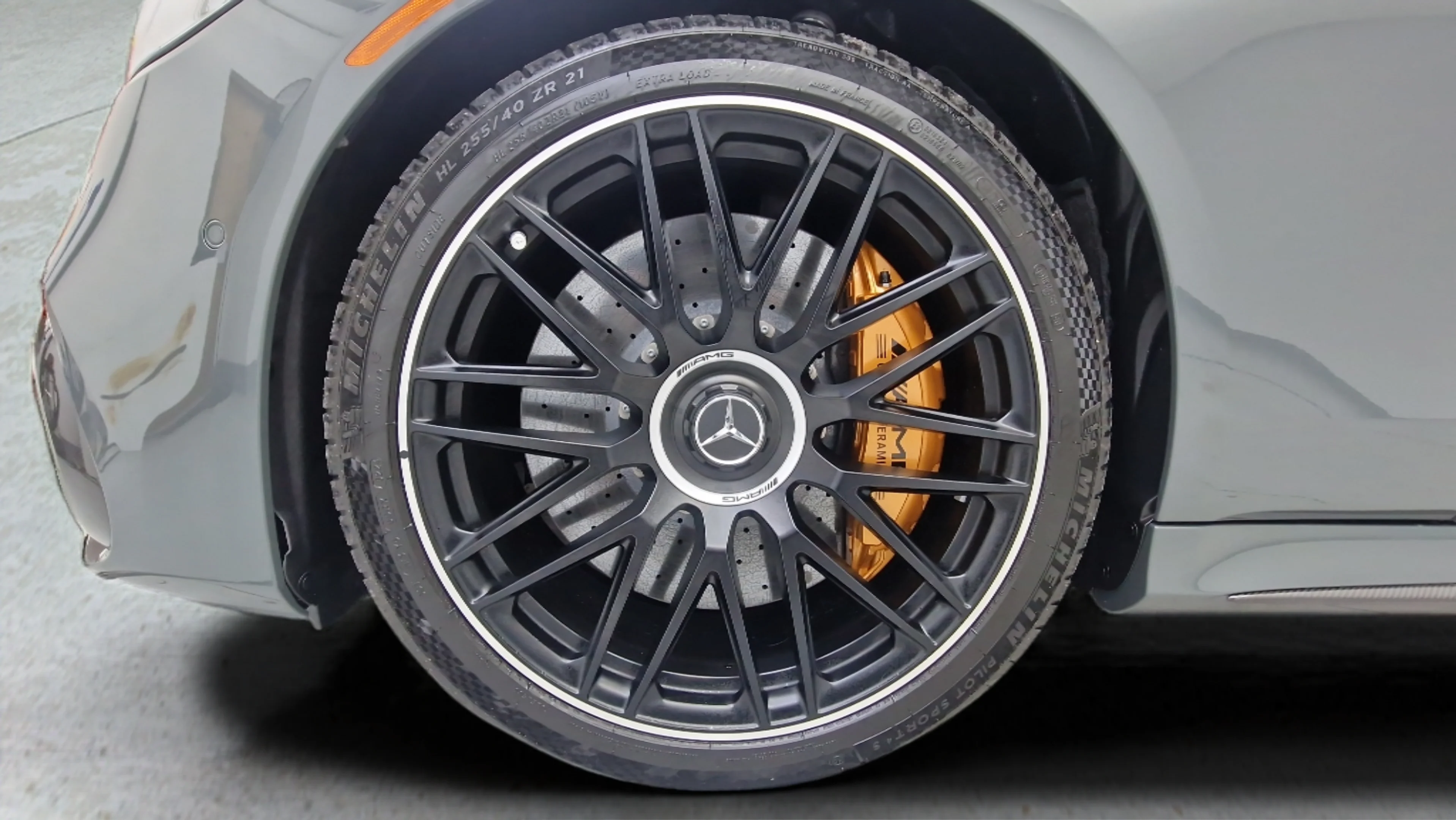 Used 2025  Mercedes-Benz AMG® S 63 E image 9