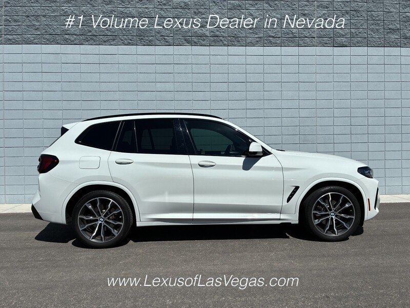 Used 2023 Alpine White BMW sDrive30i image 2