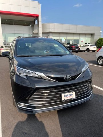 2026 Toyota Sienna Platinum