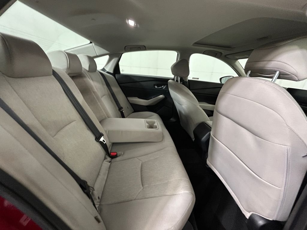 Used 2024 Red Honda EX image 17
