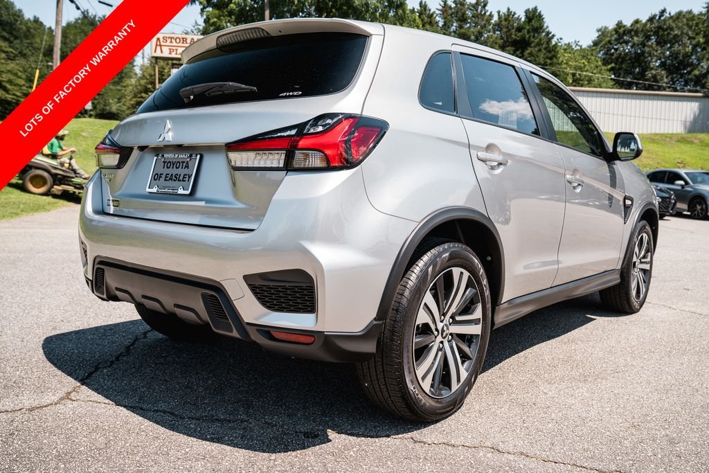 Used 2025 Alloy Silver Metallic Mitsubishi 2.0 ES image 8