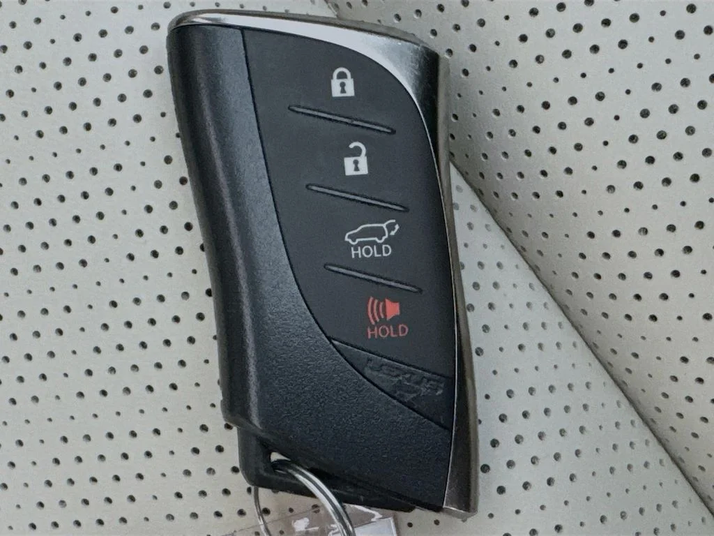 Used 2023 Gray Lexus 350 Luxury image 40