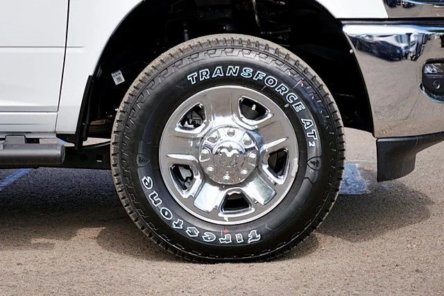 2026 RAM 2500 Tradesman - Photo 8