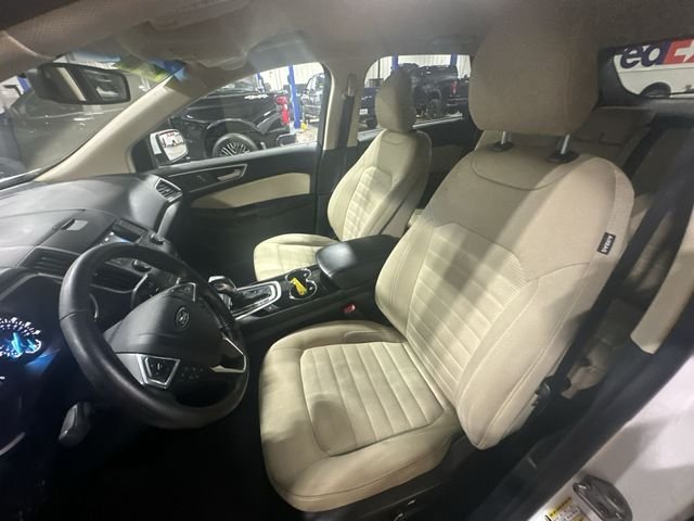 Used 2018 White Ford SEL image 17