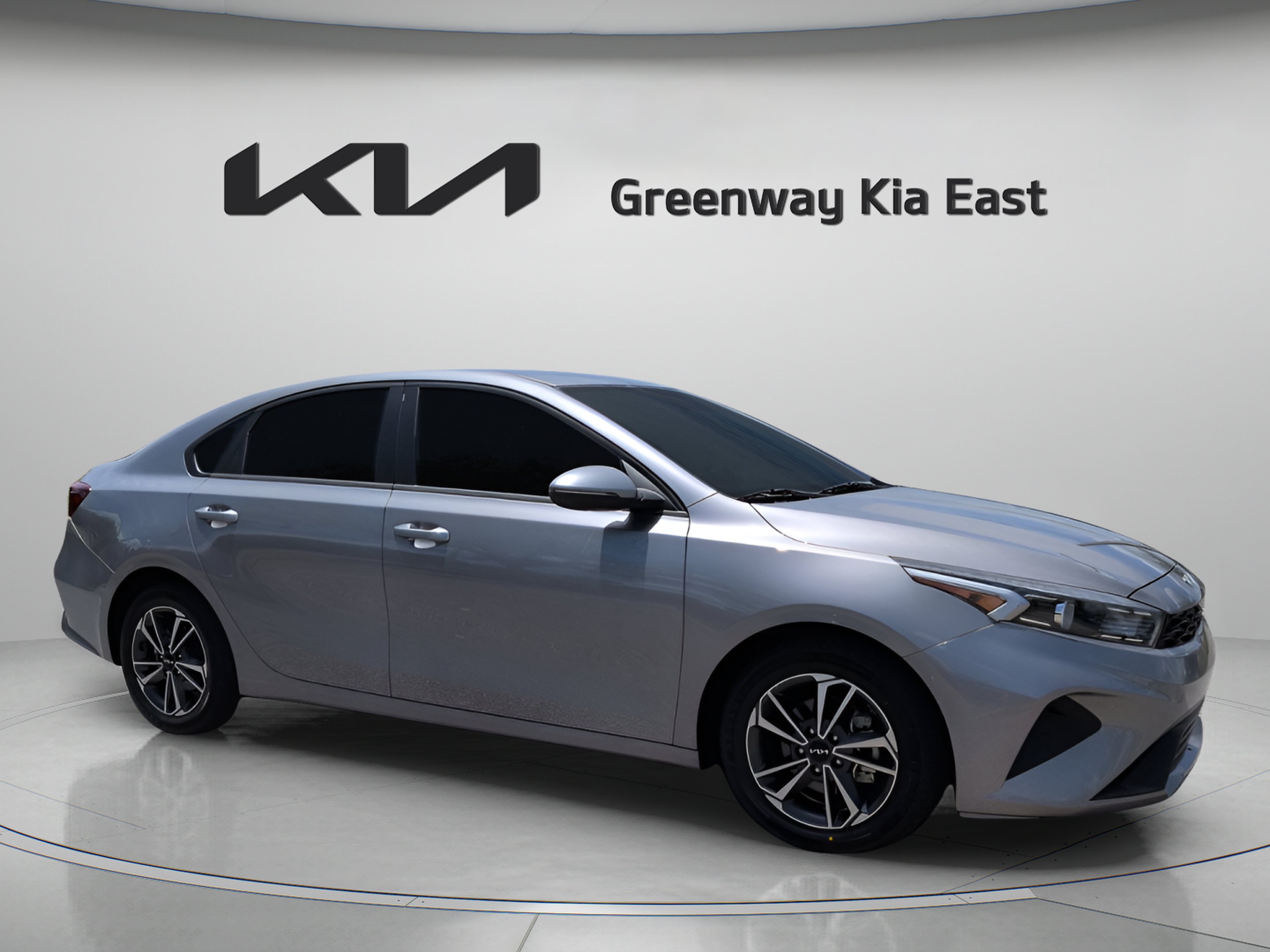 Certified Used 2023 Steel Gray Kia LXS image 3