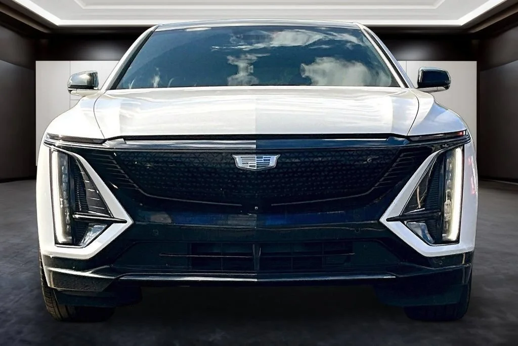 Certified 2024 Cadillac LYRIQ Sport 1 with VIN 1GYKPTRL4RZ138579 for sale in Beachwood, OH