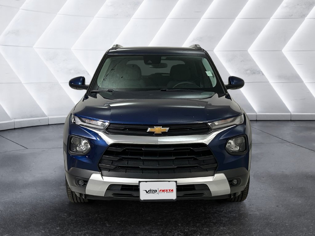 Used 2022 Blue Chevrolet LT image 2