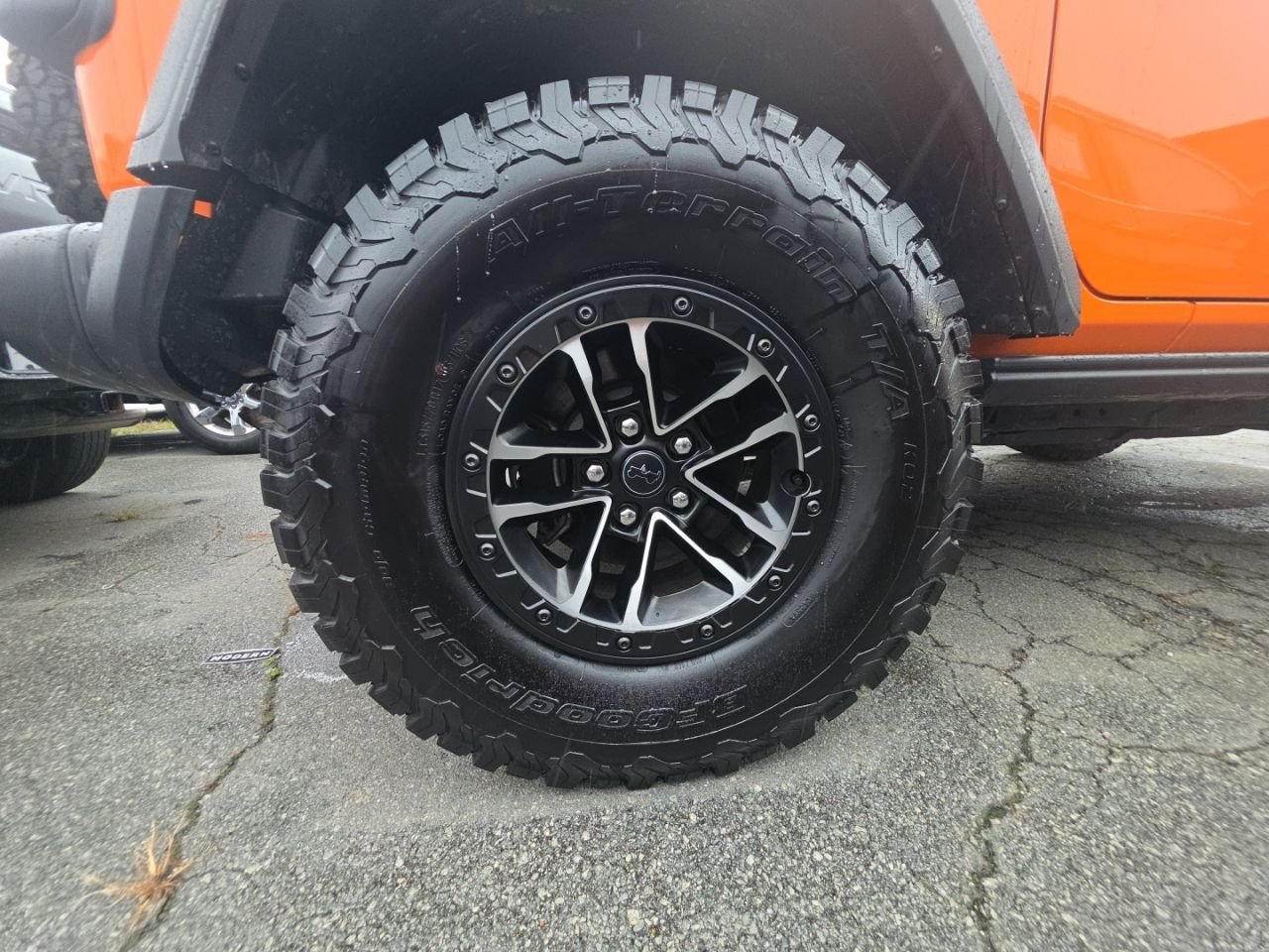 Used 2025 Orange Jeep Willys image 29