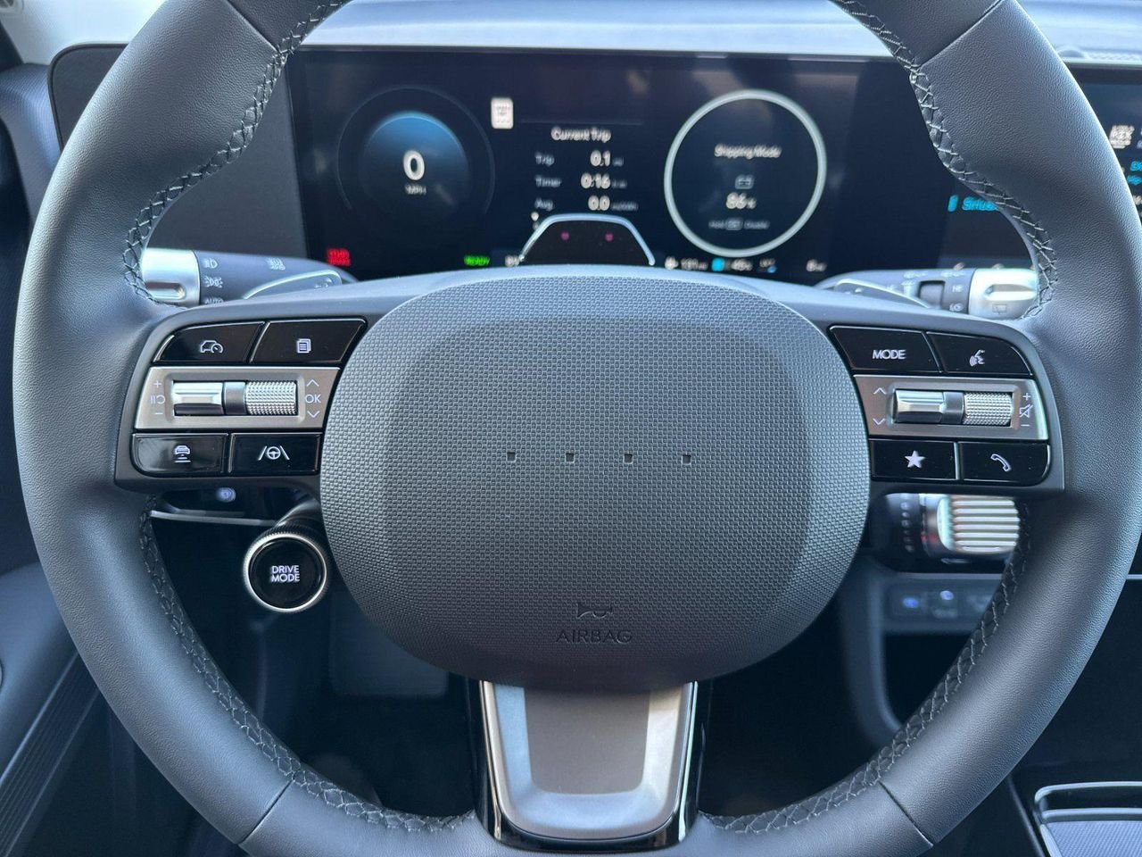 New 2026 White Hyundai SE image 23