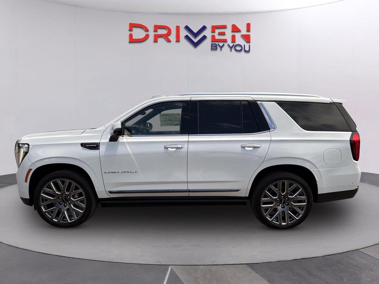 New 2026 Glacier White Tricoat GMC Denali Ultimate image 7