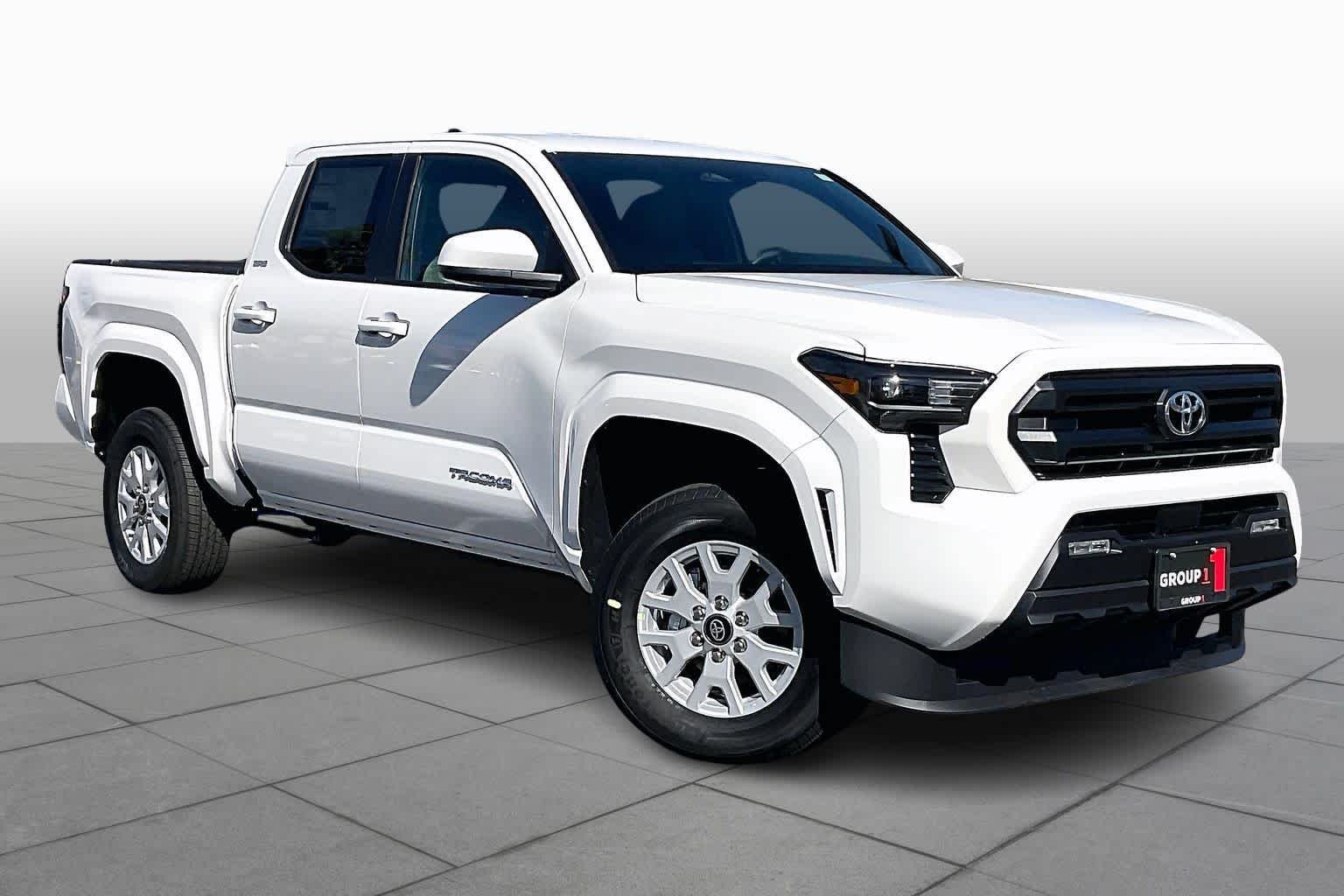 Used 2026 Ice Cap Toyota SR5 image 2