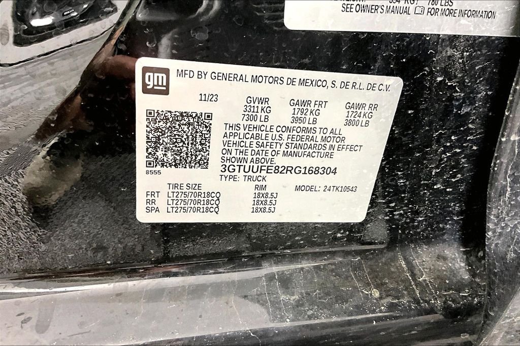 Used 2024 Black GMC AT4X image 4