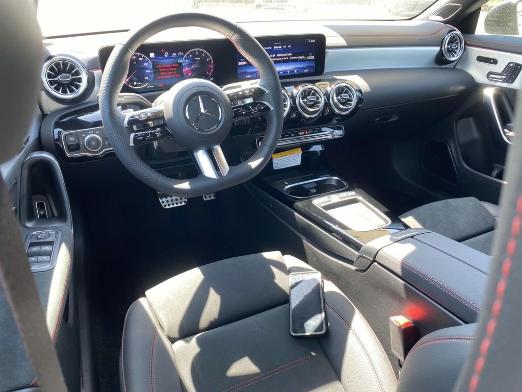 2025 Mercedes-Benz CLA CLA 250 - Photo 15