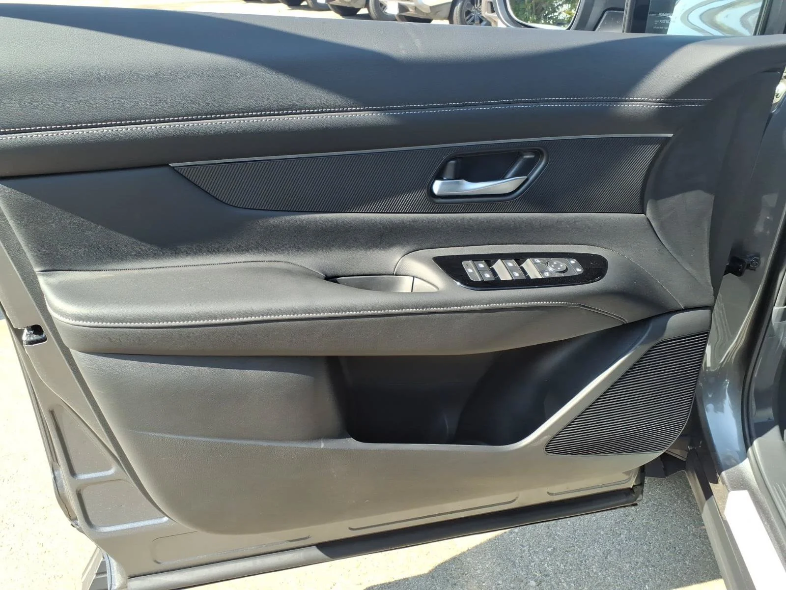 New 2026 Gun Metallic Nissan SV image 10