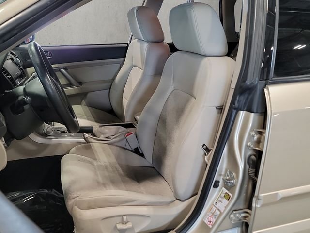 Used 2009 Harvest Gold Metallic Subaru 2.5i image 19
